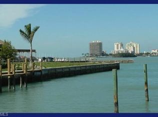1010 N Barfield Dr, Marco Island, FL 34145