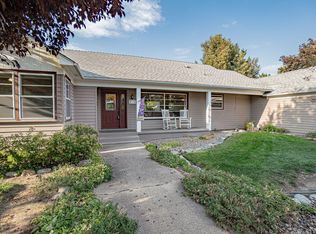 1988 Taylor Rd, Central Pt, OR 97502