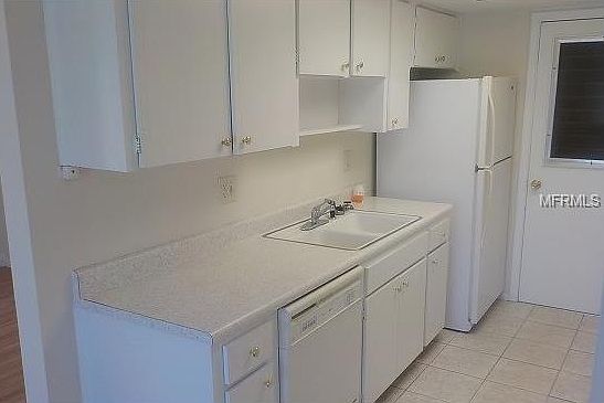 4th image of 2718 Highlands Blvd APT D