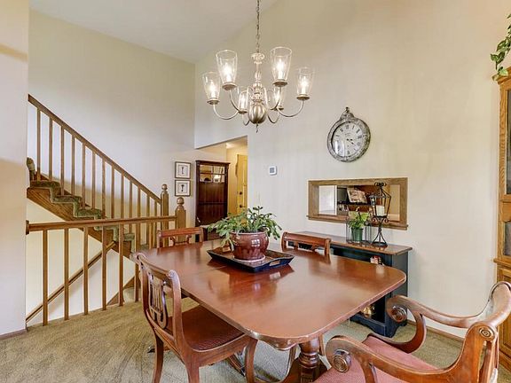 5th image of 203 Marion Ct