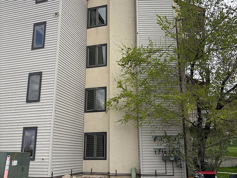 2035 Walton Creek Rd #201 — Photo 29