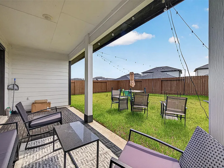 4222 Zeke Estates Ln — Photo 42