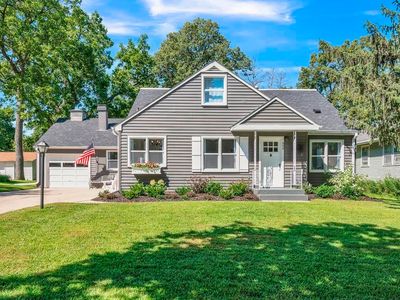 904 Hill Ave, Spirit Lake, IA, 51360