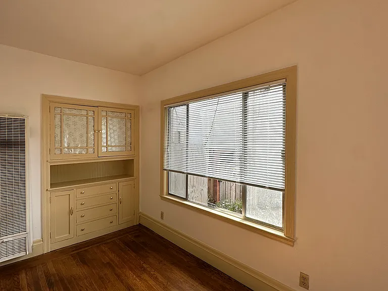 1532 Woolsey St #A — Photo 29