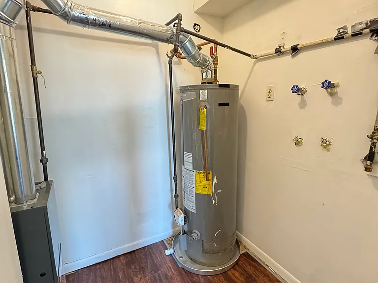 286 Steuben St #2 — Photo 8