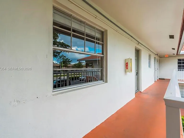 3100 Coral Springs Dr #2H — Photo 32