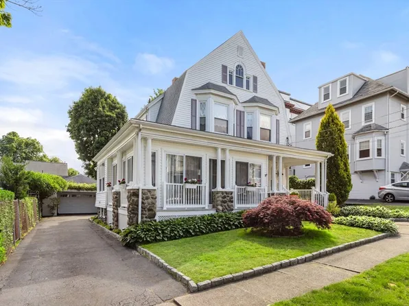 9 Peirce Rd, Lynn, MA 01902