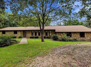 7310 N Badger Rd, East Dubuque, IL 61025