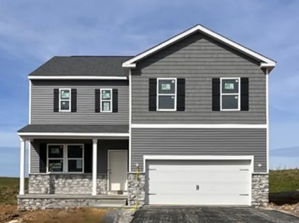 347 Leslie Farms Dr, Evans City, PA 16033
