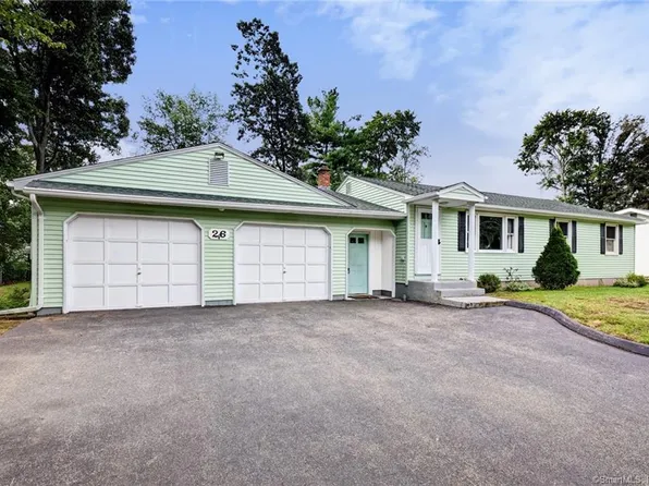 26 Iroquois Road, Enfield, CT 06082