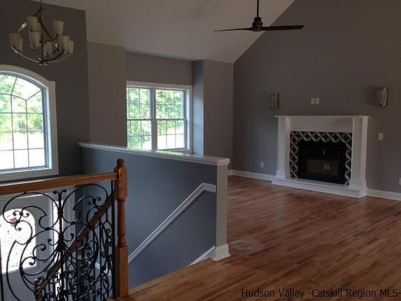 2nd image of 9 Austin Way