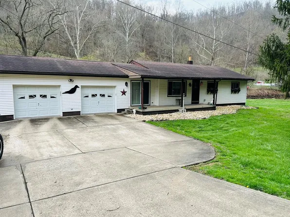 2577 Middle Grave Creek Road, Moundsville, WV 26041