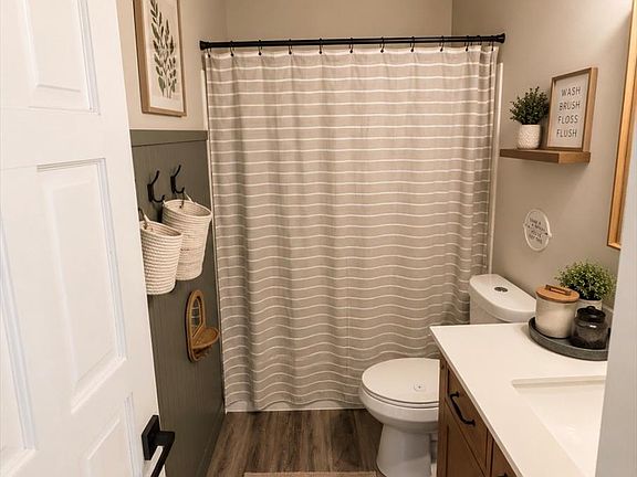 5th image of 9607 E Chenango Avenue