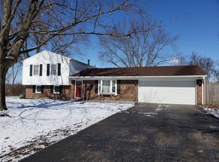 3765 Tomahawk Dr, Medway, OH 45341