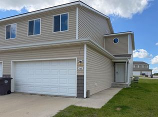 345 Adeline Dr, Stanley, ND 58784
