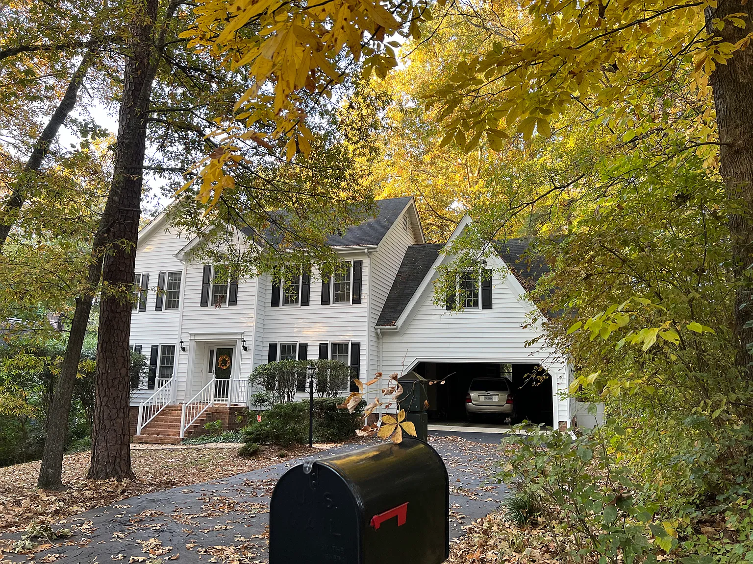 14307 Huntgate Woods Rd — Photo 1
