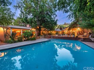 18005 Rancho St, Encino, CA 91316