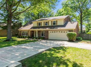2013 Hill Gail Way, Versailles, KY 40383