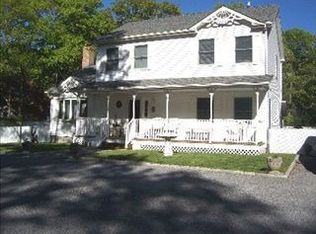 45 Camberly Rd, East Hampton, NY 11937