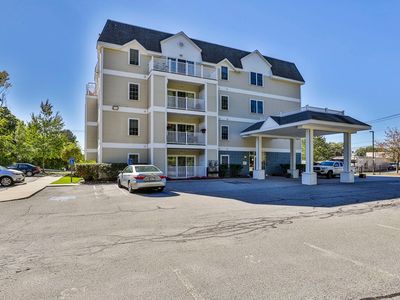 34 Burnham Rd #202, Methuen, MA, 01844