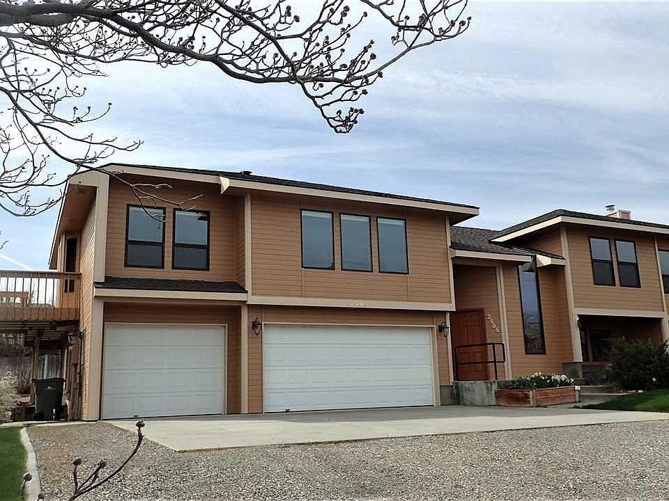 1st image of 2505 W 36th Ave