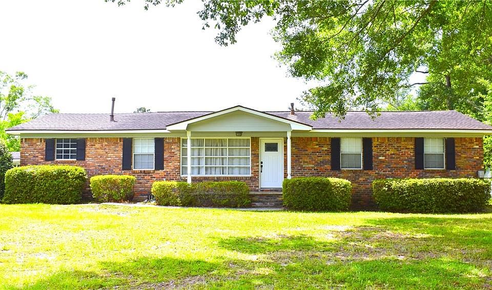 1st image of 6208 Anthony Drive W