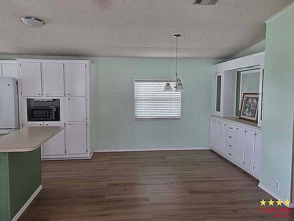 5th image of 4709 12th Street Ct E