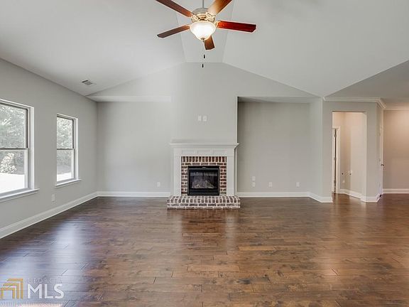 5th image of 2745 Limestone Creek Dr