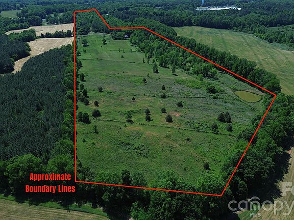 3rd image of 170 Beagle Club Rd