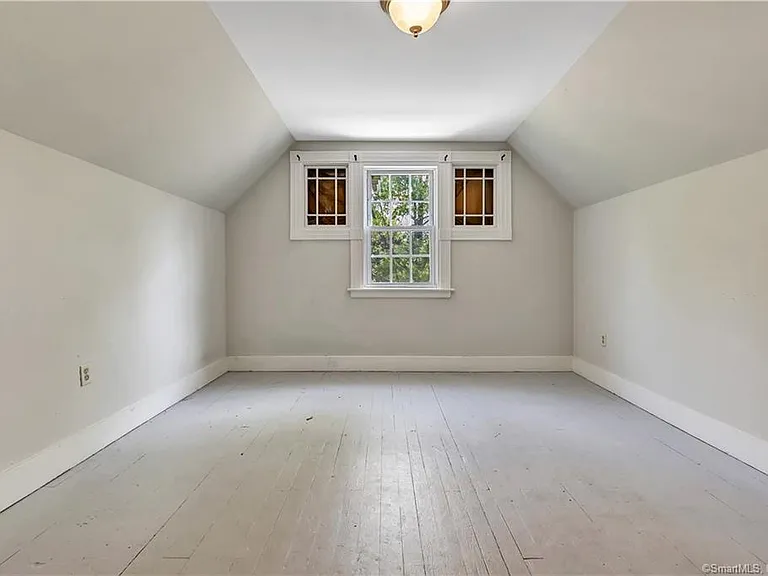 28 Edwards St #2 — Photo 28