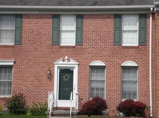 622 Eichelberger St, Hanover, PA 17331