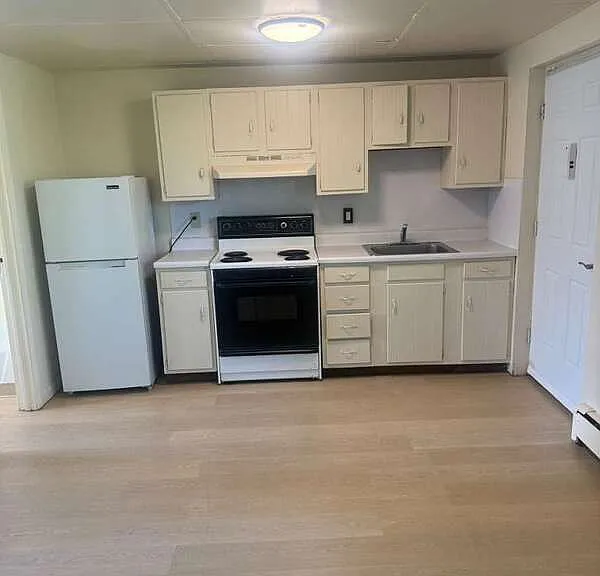 520 Hamilton St #7 — Photo 2