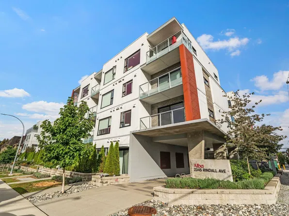 2345 Rindall Ave #204, Pt Coquitlam, BC V3C 0T1
