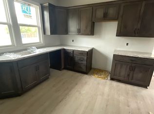 2011 Walnut St, Hays, KS 67601
