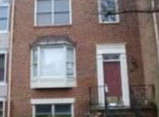 14303 Winding Woods Ct, Centreville, VA 20120