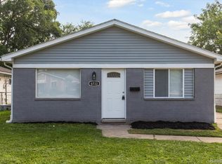 6733 Cornell St, Taylor, MI 48180