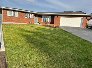123 Cedar Ridge Dr, Thermopolis, WY 82443