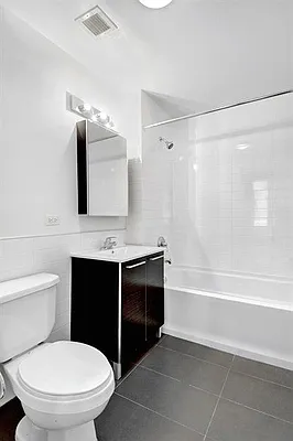 Rented by Bold New York | media 4