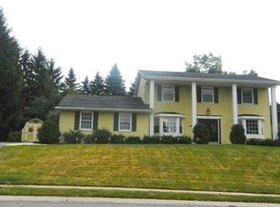 855 Woodbridge Rd, York, PA 17402