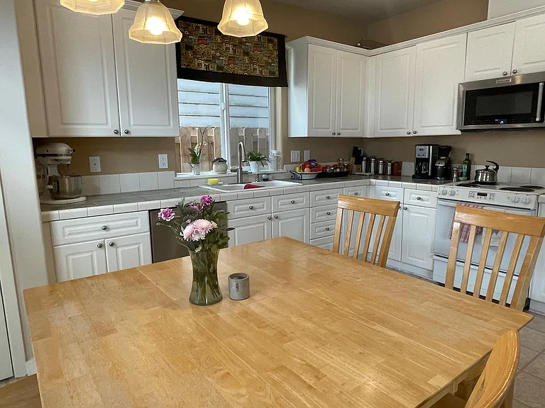 20710 NW Longbow Ln — Photo 4