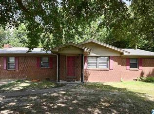 1502 Barkley Bridge Rd, Hartselle, AL 35640