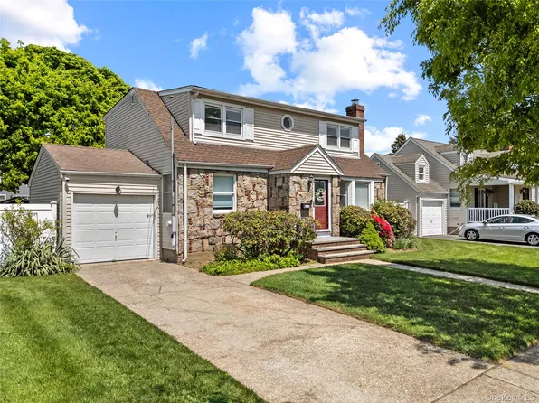 1855 Gerald Avenue, East Meadow, NY 11554