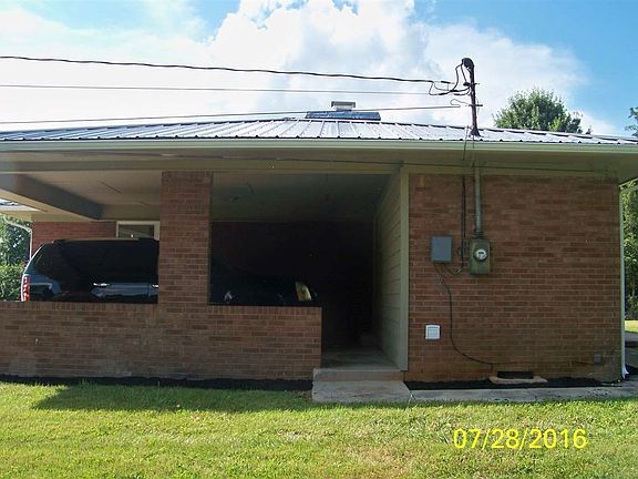 4th image of 720 Acacia Cir
