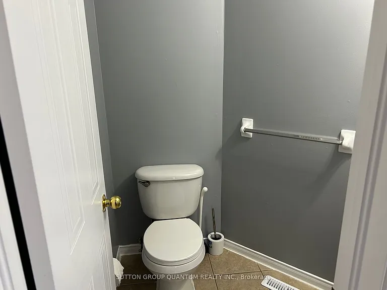 987 Prosperity Ct — Photo 4