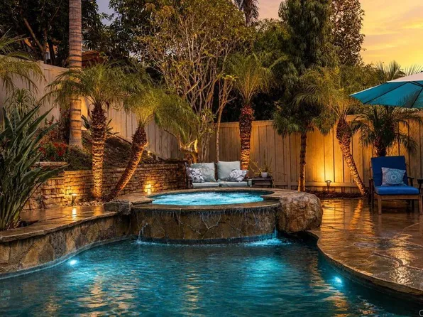 3693 Strata Dr, Carlsbad, CA 92010