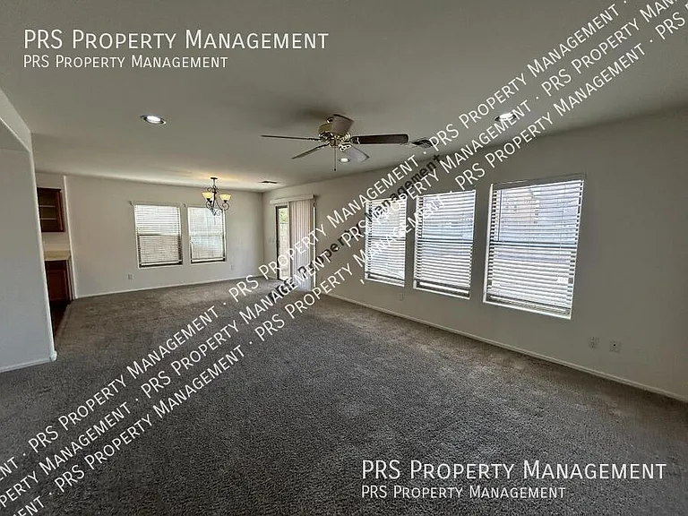 45563 W Starlight Dr — Photo 18