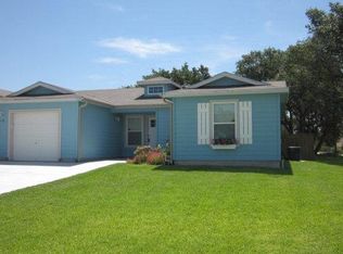 124 Pecan Harbor St, Rockport, TX 78382