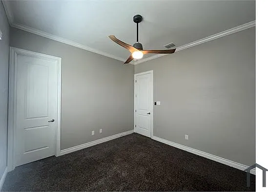 4815 Viewcrest Rd #- — Photo 10