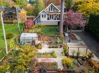 1638 Grandview Rd, Sunshine Coast, BC V0N 1V5