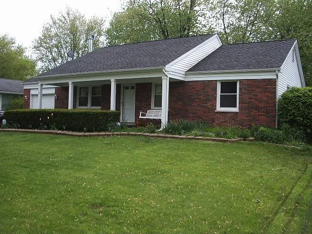 811 Shady Grove Ln photo 1